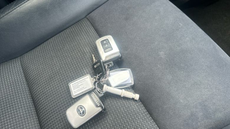 Toyota RAV4 2.5 VVT-i Hybrid Icon 5dr CVT Hybrid Estate